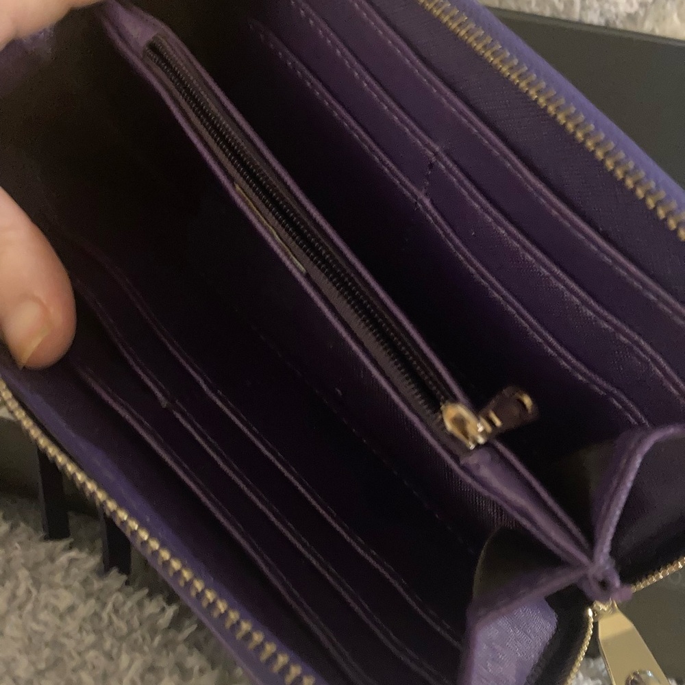 Wallet - Picture 3 of 3